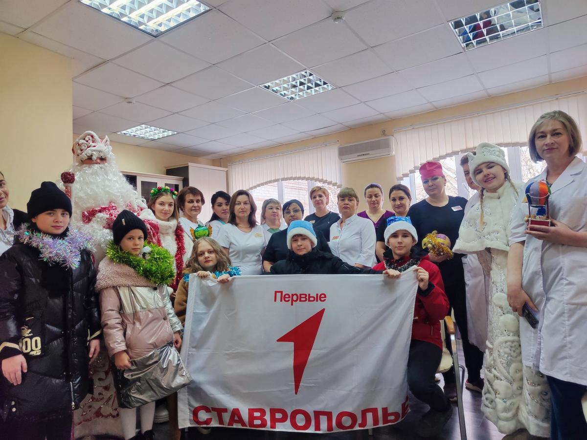 В новогодней акции Движения Первых приняли участие более 30 тысяч ставропольцев
