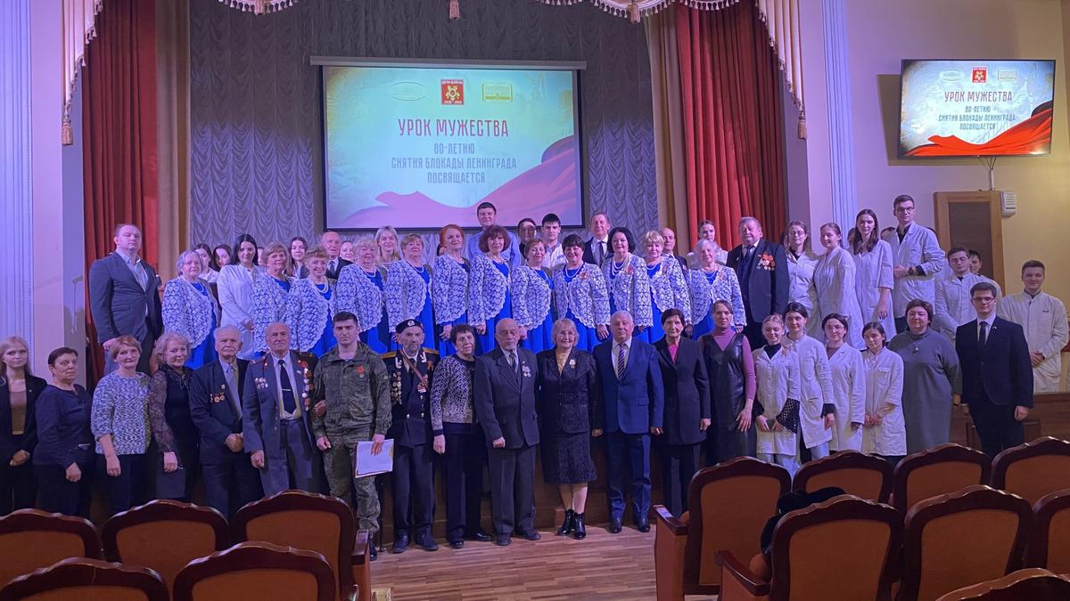 Организация «Дети войны» в Ставрополе провела урок мужества для будущих медиков