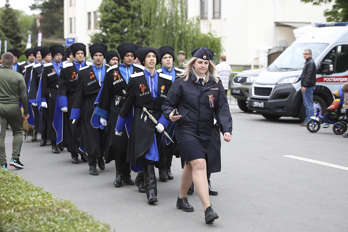 70 студентов из Ставрополя отмечены Минобороны России за участие в параде Победы