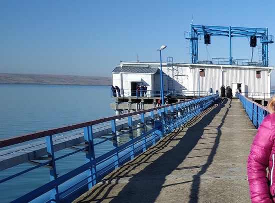 Оборудование на питающем Ставрополь водой Сенгилеевском водохранилище