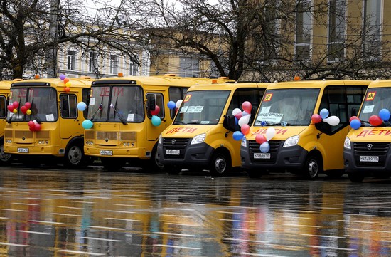 Новые школьные автобусы для округов Ставрополья. Пресс-служба ГСК