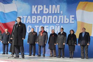 Митинг открыл врио губернатора края Владимир Владимиров, митинг, Крым