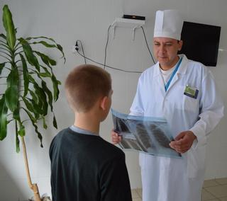 Заведующий отделением Анатолий Возненко:  «Ну вот, здоровье идет на поправку», туберкулёз, здоровье