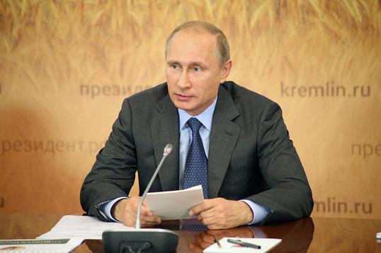 Президент России Владимир Путин председательствовал на совещании по проблемам АПК в Ставрополе, Путин