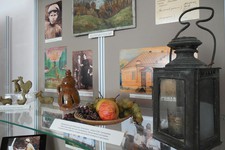 Часть музейной экспозиции посвящена семье и детским годам П.М. Гречишкина