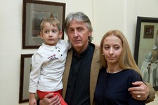 Юрий Орлов,  его дочь Валерия и внук Глеб. Фото Николая НИКОЛАЕВА