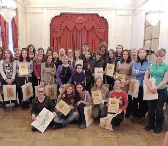 фото с сайта администрации Ставрополя, художники, школьники, конкурс