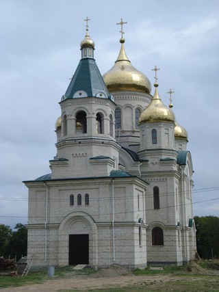 В построенном миром храме Александра Невского  сегодня состоится первая Божественная литургия. Фото Владимира Шнайдера