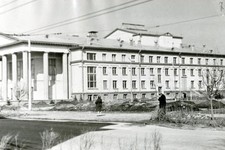 Здание театра (1964 год). Фотография из Государственного архива Ставропольского края