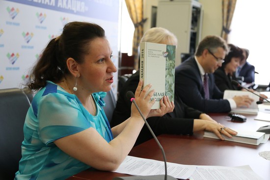 Екатерина Полумискова рассказывает о том, как создавался сборник «Белая акация».