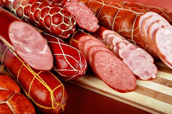 Житель Ставрополья похитил центнер мяса из колбасного цеха