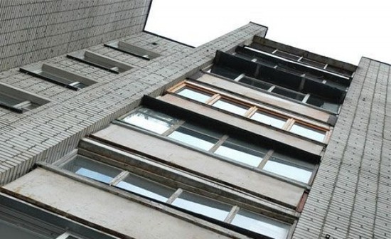 В Ставрополе мужчина спрыгнул с 17 этажа многоквартирного дома