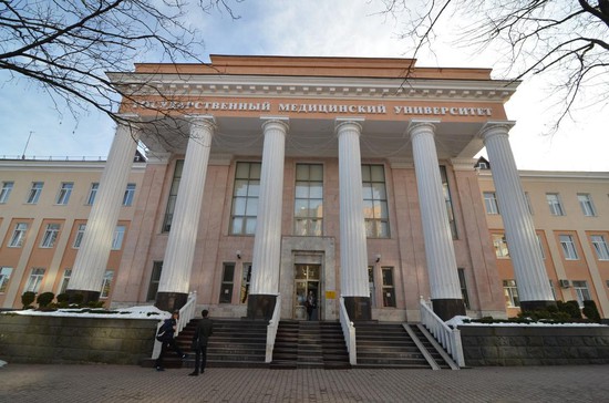 Главный корпус Ставропольского государственного медицинского университета (современный вид). 