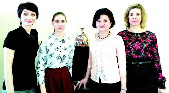 Слева направо - Инна Кононова, Татьяна Кендюхова, Людмила Пидай, Ирина Евтушенко.