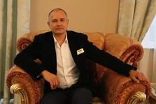 Директор фирменного салона VERONA mobili в Ставрополе Вадим Ишеков.