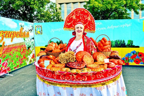 Праздничная ярмарка: Ставрополье — хлебный край.