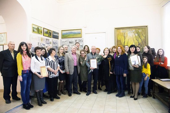 Участники открытия выставки «Секлюцкий и друзья».