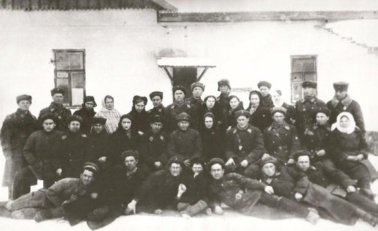 Сотрудники Минераловодского районного отдела милиции, декабрь 1941 г.