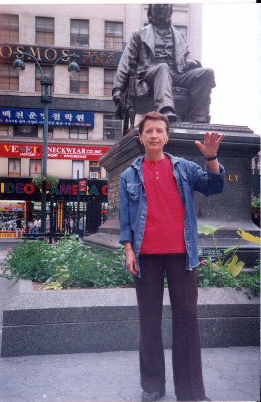 Зоя Александровна Жданова в Америке (конец 1990-х годов).