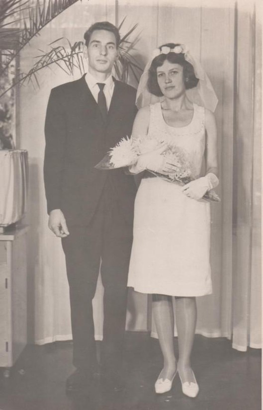 Светлана и Александр в день свадьбы. Впереди 50 счастливых лет.