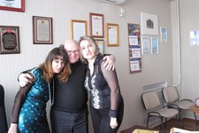 Главный редактор  с Мариной Ильченко  и Ольгой Метелкиной.