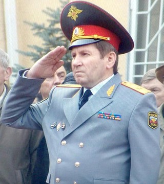 Генерал-майор Виктор Барнаш. Фото из архива ГУ МВД РФ по СК.
