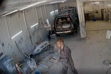 Ставрополь. Нападение с лопатой. На фото кадр из видео ГУ МВД России по СК.