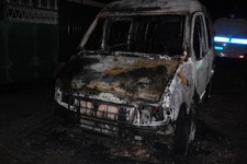 Сгоревший автомобиль. Фото ГУ МВД России по СК
