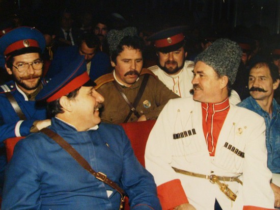 Среди донских казаков в ноябре 1990 г. Комитет края по делам национальностей и казачества