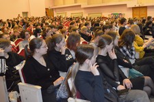 Лекция со студентами колледжа в Ставрополе. Фото ГУ МВД России по СК