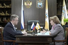 Рабочая встреча Владимира Владимирова и Светланы Адаменко