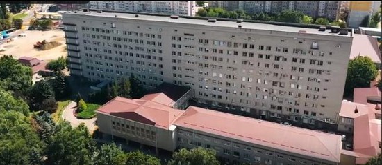 Ставропольский краевой онкологический диспансер. На фото  - кадр из видео учреждения в соцсетях.