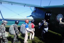 Предгорье. Юнармия. Прыжки с парашютом. Фото администрации Предгорного округа