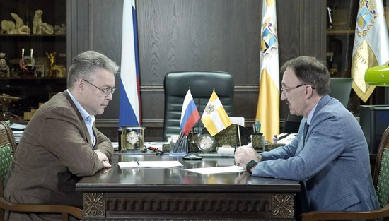 Владимир Владимиров, Евгений Козюра. Фото пресс-службы губернатора СК