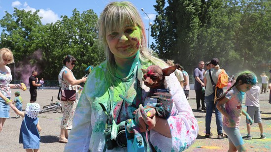 Фестиваль красок холи. Администрация Предгорного округа Ставрополья