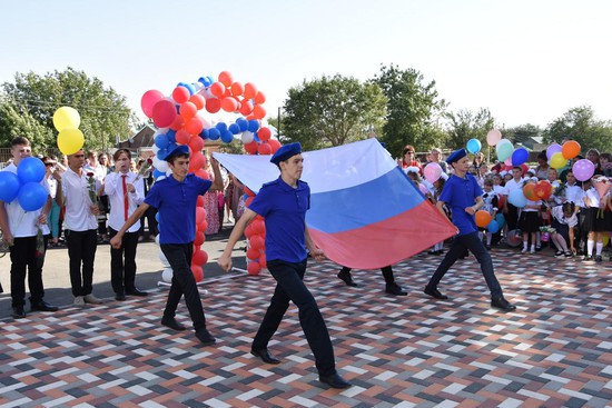 После капремонта на Ставрополье торжественно открылись 9 школ