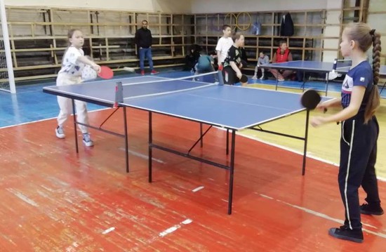 Участницы турнира по настольному теннису. Администрация Минераловодского горокруга