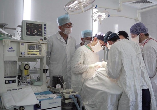 Сердечно-сосудистые хирурги в краевой больнице. Минздрав Ставропольского края