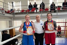 Победительницы первенства СКФО по боксу. Администрация Туркменского округа Ставрополья