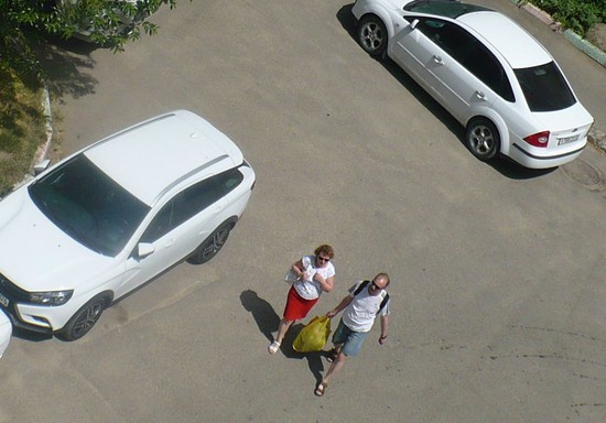 Автомобиль в Михайловске угнали от магазина