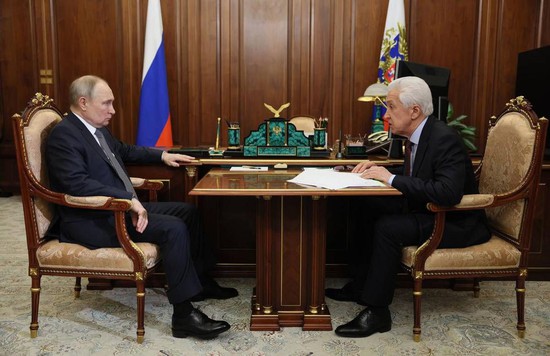 Владимир Путин и Владимир Васильев. Фото: Единая Россия