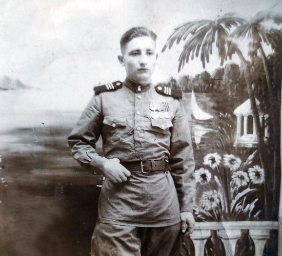 Василий Данильченко в годы армейской службы (Фото из архива семьи Данильченко)