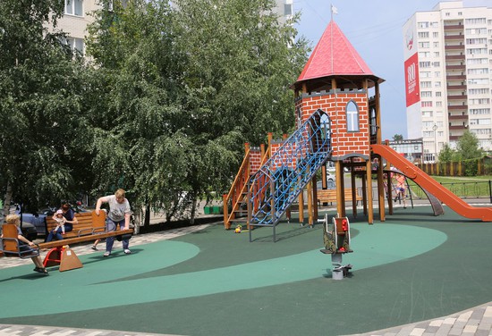 Современный детский городок. Пресс-служба администрации города Ставрополя