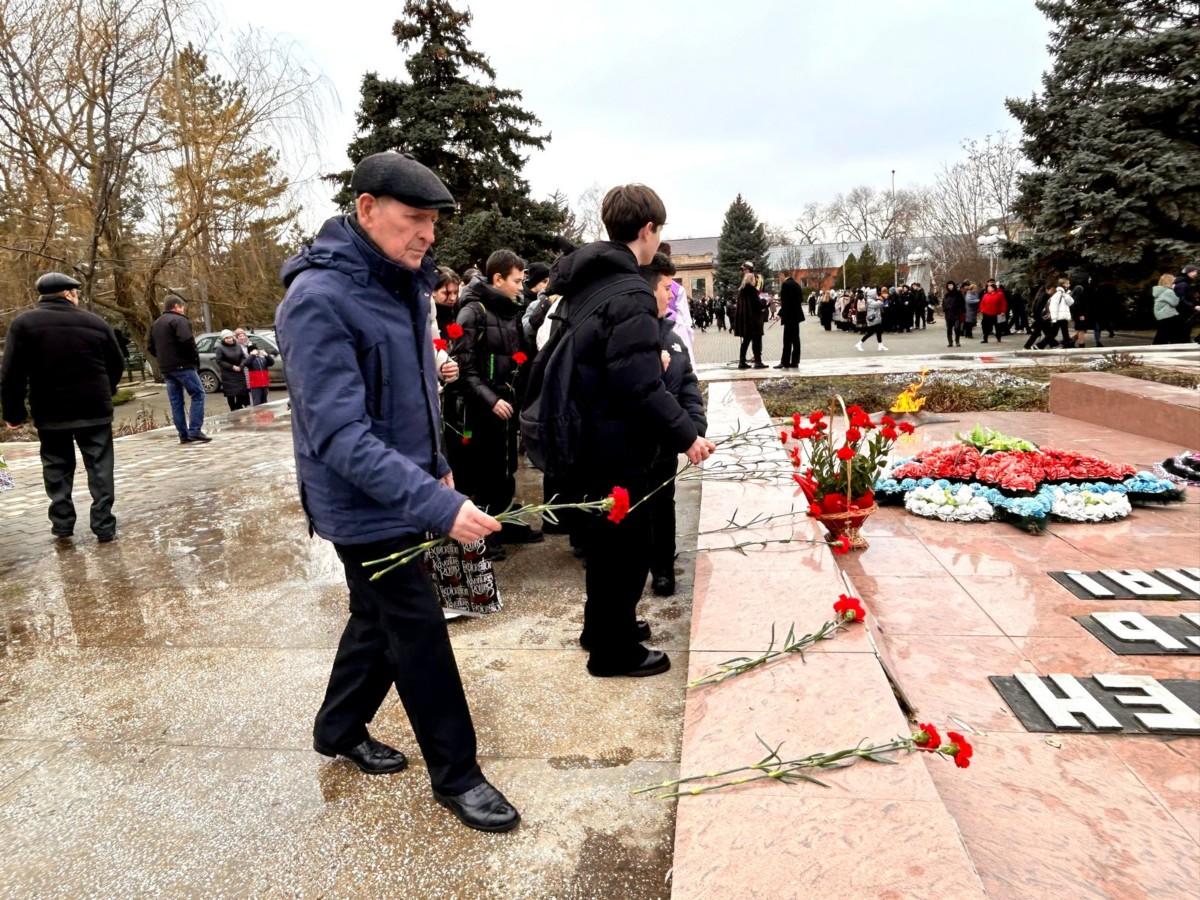 Поисковики Ипатово установили имя летчика, погибшего в 1942 году