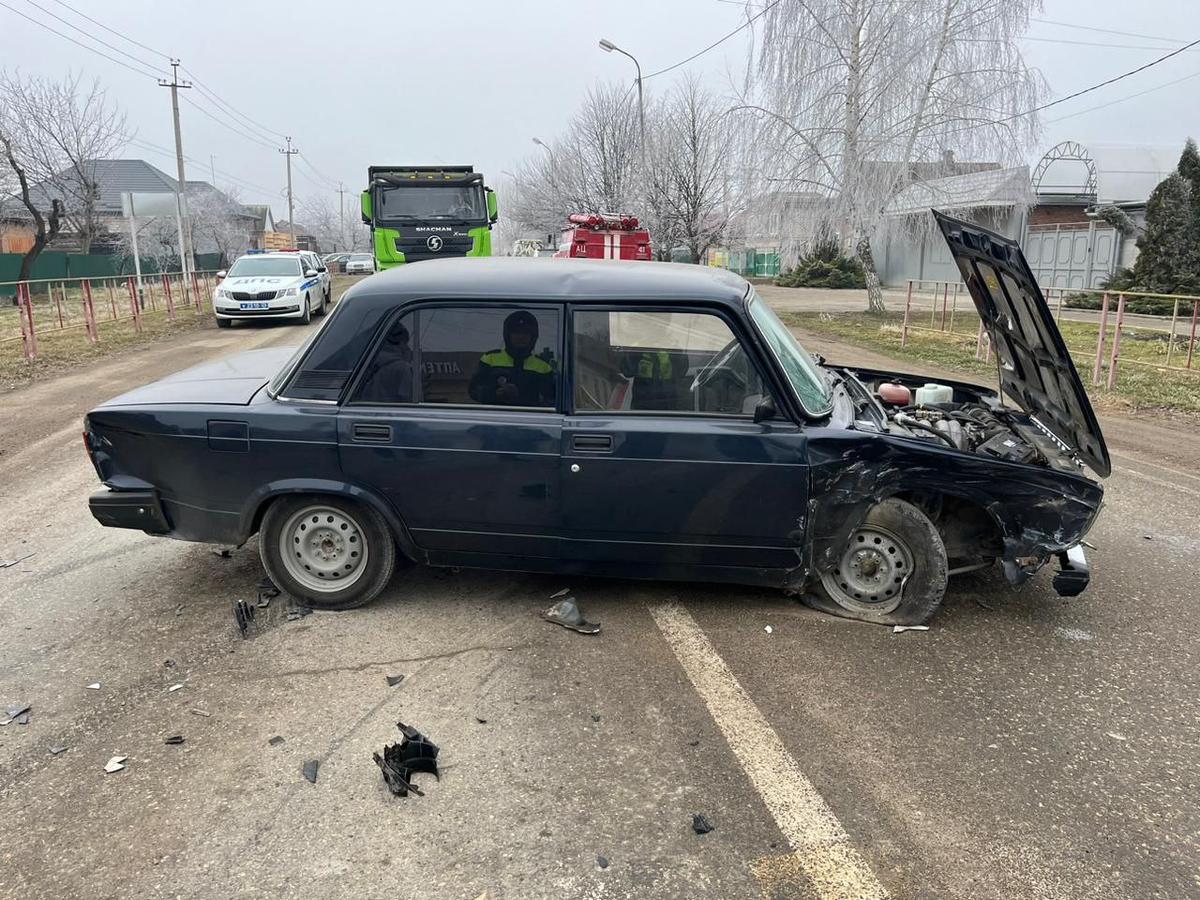 В Новопавловске постоянно нарушающий правила новичок спровоцировал аварию