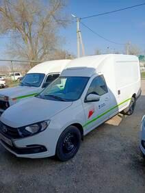 В Арзгирский округ передали четыре санитарных автомобиля