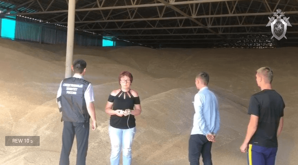 В Ипатово осудили сразу 55 человек за массовые кражи пшеницы и удобрений