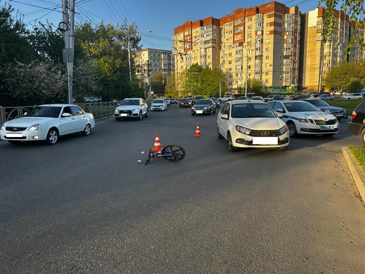 В ДТП на юге Ставрополя пострадал 10-летний велосипедист