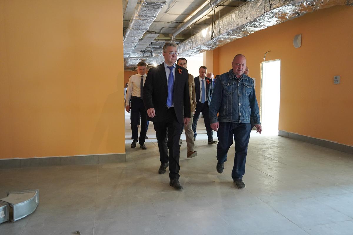 Губернатор оценил строительство детской краевой больницы в Ставрополе