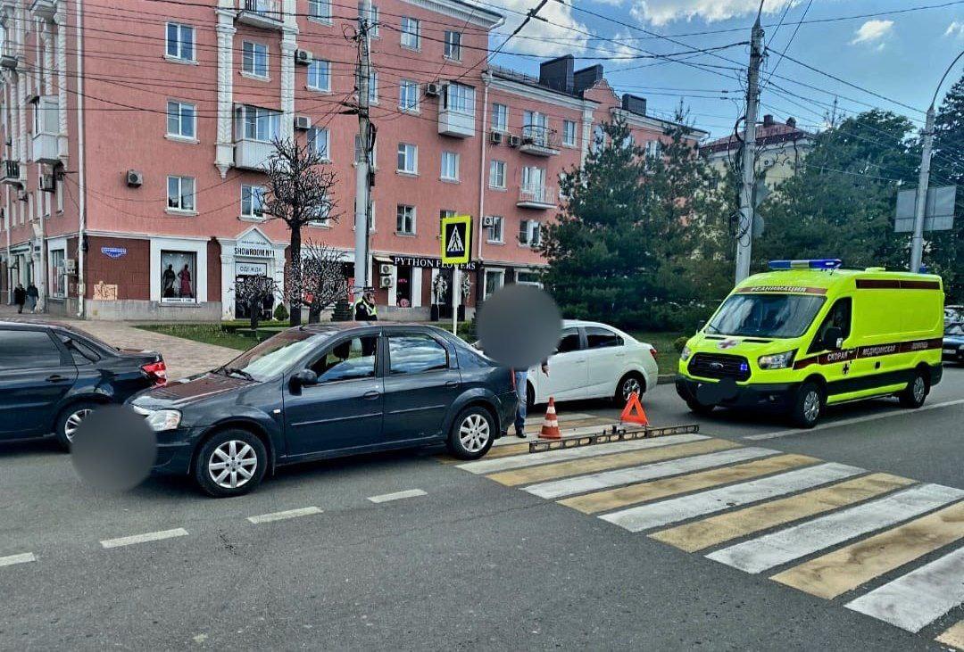 На улице Дзержинского Ставрополя невнимательный пенсионер наехал на девочку  | Новости | Вечерний Ставрополь